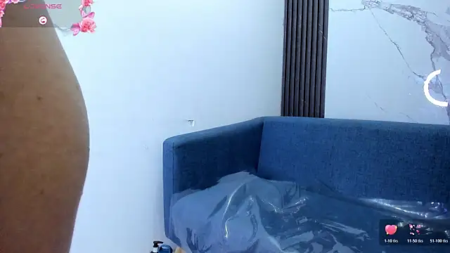 Snapshot of CristineCaru chatting on 4, 2, 2026 CristineCaru online show from 4, 2, 2026