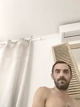 Snapshot of hotmen83 chatting on 11, 10, 2025 hotmen83 online show from 11, 10, 2025