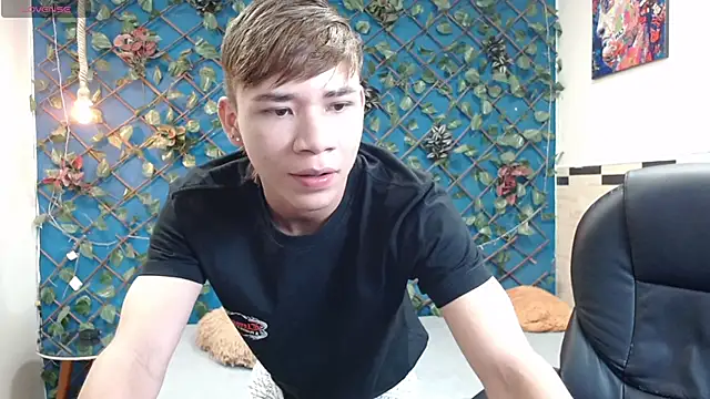 Snapshot of nathanclay chatting on 22, 10, 2025 nathanclay online show from 22, 10, 2025