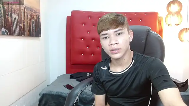 Snapshot of nathanclay chatting on 25, 10, 2025 nathanclay online show from 25, 10, 2025