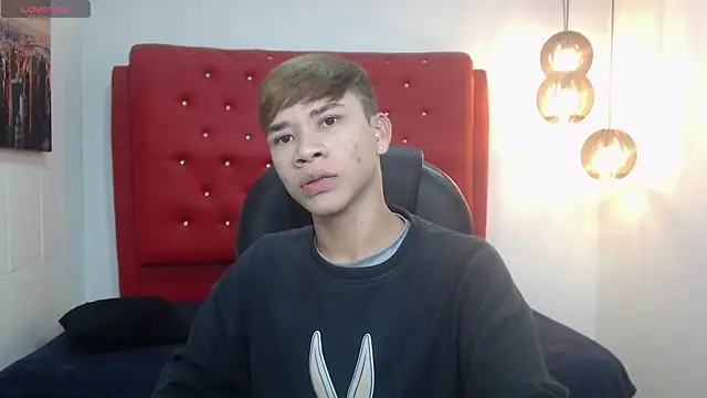 Snapshot of nathanclay chatting on 13, 11, 2025 nathanclay online show from 13, 11, 2025