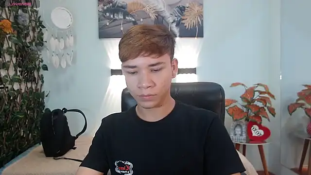 Snapshot of nathanclay chatting on 16, 12, 2025 nathanclay online show from 16, 12, 2025