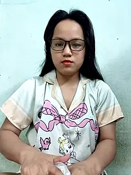 Snapshot of BabySweet-18 chatting on 1, 7, 2026 BabySweet-18 online show from 1, 7, 2026