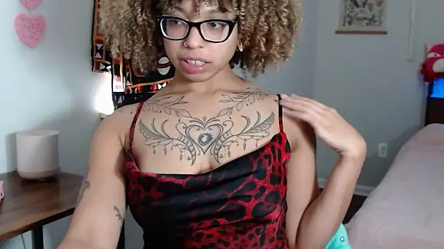 Cherribombzz online show from 19, 2, 2026