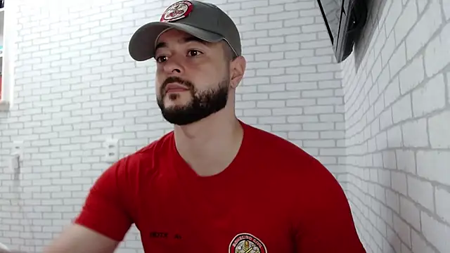 BombeiroHotx online show from 5, 10, 2025