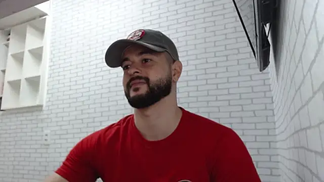 BombeiroHotx online show from 8, 11, 2025