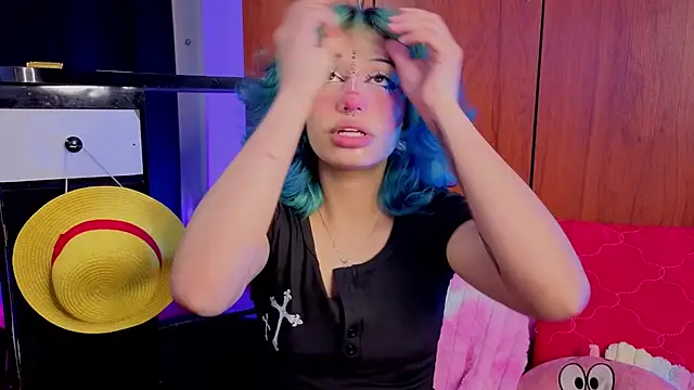 zoelight18 online show from 4, 4, 2026