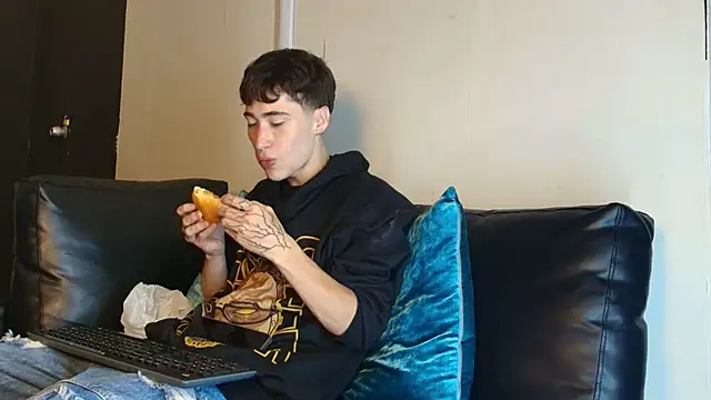  DantFox  online show from 25, 11, 2025