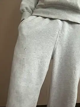 iikangi online show from 3, 3, 2026