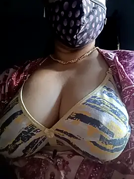 Snapshot of Tamil_Sivani chatting on 18, 12, 2025 Tamil Sivani online show from 18, 12, 2025