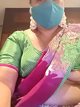Snapshot of Tamil_Sivani chatting on 3, 4, 2026 Tamil Sivani online show from 3, 4, 2026