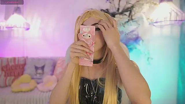 JadeSummerr online show from 27, 10, 2025