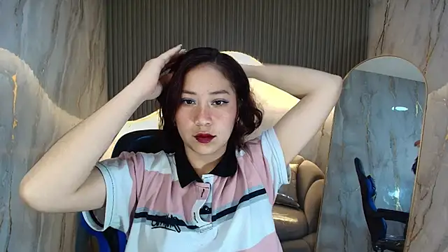 valentina r  online show from 18, 11, 2025