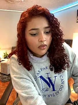 Snapshot of ladulcemary chatting on 11, 9, 2025 ladulcemary online show from 11, 9, 2025