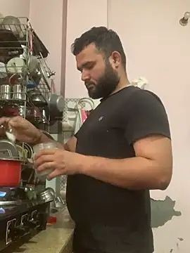 amitsharma7868 online show from 17, 4, 2026