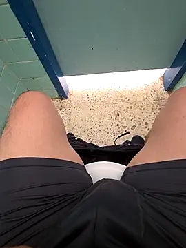 Renatox69 online show from 9, 4, 2026