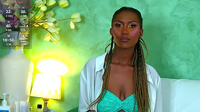 Snapshot of Izzie_Sugar chatting on 10, 9, 2025 Izzie Sugar online show from 10, 9, 2025