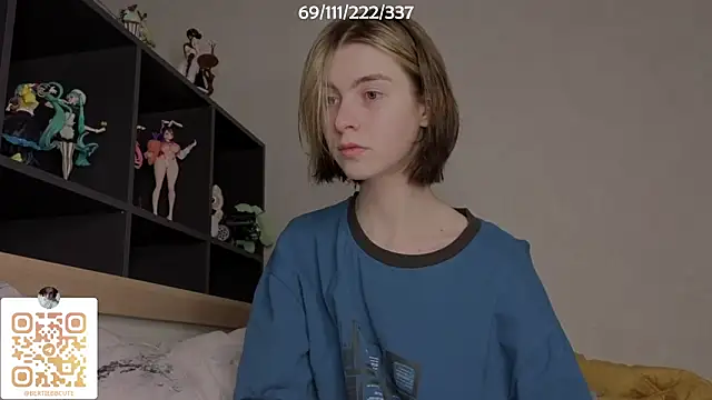 Snapshot of bertamimi chatting on 2, 10, 2025 bertamimi online show from 2, 10, 2025