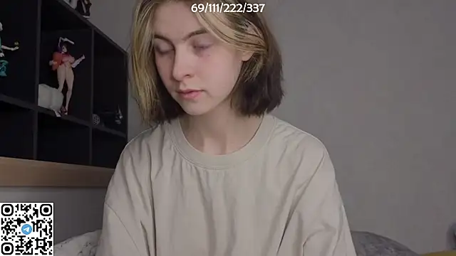 Snapshot of bertamimi chatting on 3, 11, 2025 bertamimi online show from 3, 11, 2025