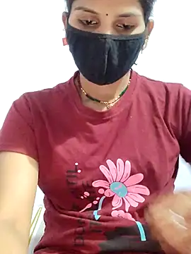 Snapshot of poojam93 chatting on 13, 10, 2025 poojam93 online show from 13, 10, 2025