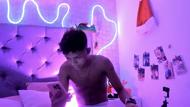 Lucien Gray  online show from 5, 12, 2025