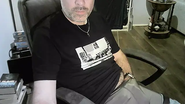 Snapshot of Chrisprngr chatting on 3, 8, 2026 Chrisprngr online show from 3, 8, 2026