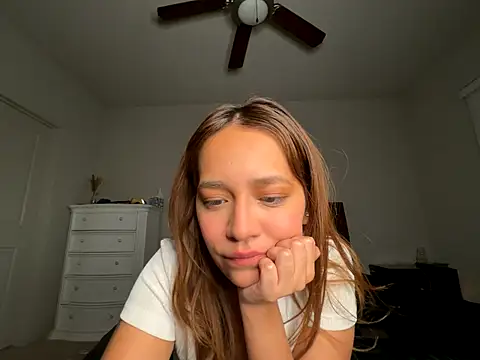 eurydicee online show from 11, 11, 2025