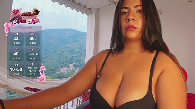 samanthahut1 online show from 4, 4, 2026