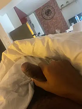 Snapshot of blackboy_51100 chatting on 8, 10, 2025 blackboy 51100 online show from 8, 10, 2025