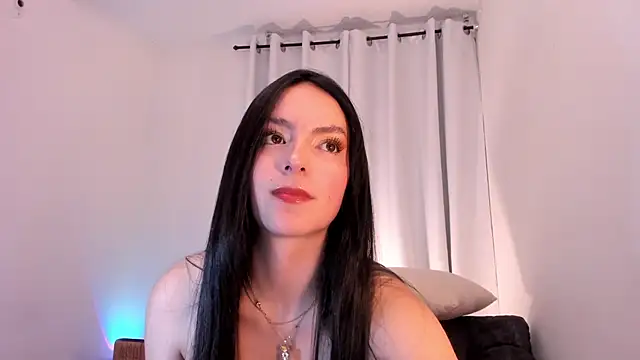 Snapshot of sarah_saenz_ chatting on 25, 4, 2026 sarah saenz online show from 25, 4, 2026