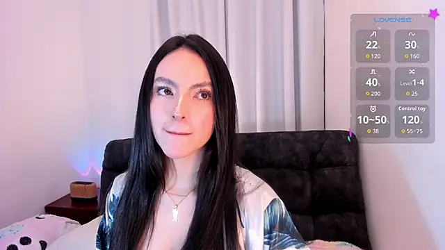 Snapshot of sarah_saenz_ chatting on 26, 4, 2026 sarah saenz online show from 26, 4, 2026