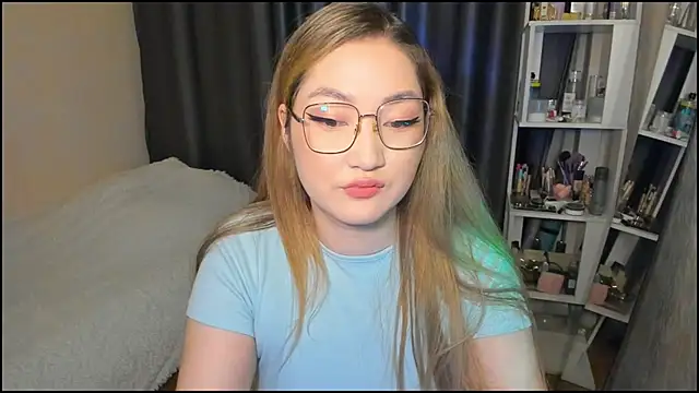 lyra x online show from 6, 2, 2026