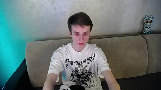 Snapshot of yes_cute_boy_ chatting on 18, 3, 2026 yes cute boy online show from 18, 3, 2026