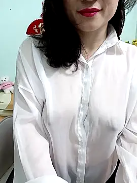 Snapshot of Spa-LinhLinh chatting on 5, 2, 2026 Spa-LinhLinh online show from 5, 2, 2026