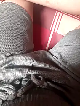 Snapshot of Brongiep chatting on 23, 11, 2025 Brongiep online show from 23, 11, 2025