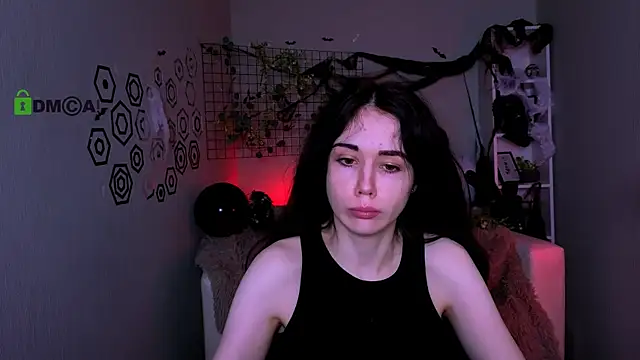 riley sanders online show from 28, 10, 2025