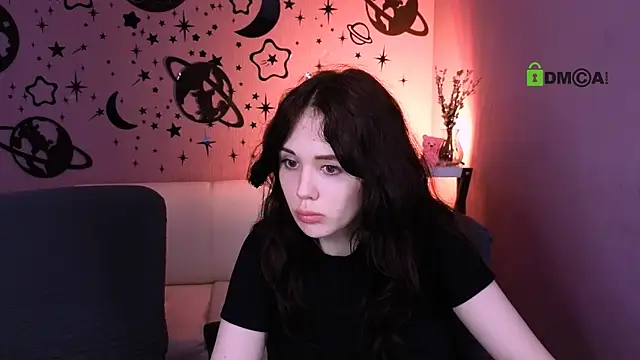 Snapshot of riley_sanders chatting on 7, 5, 2026 riley sanders online show from 7, 5, 2026
