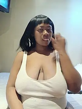 Snapshot of missboobiesSA chatting on 14, 7, 2026 missboobiesSA online show from 14, 7, 2026
