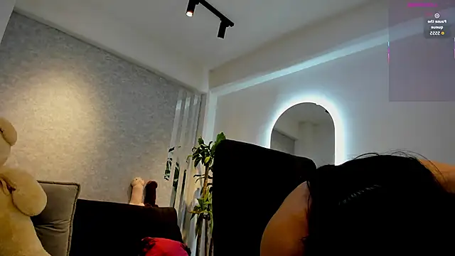 lily cash1 online show from 30, 3, 2026