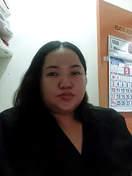 Snapshot of LianaCruzado chatting on 15, 5, 2026 LianaCruzado online show from 15, 5, 2026