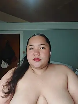 Snapshot of LianaCruzado chatting on 4, 6, 2026 LianaCruzado online show from 4, 6, 2026
