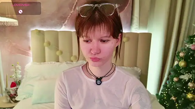 Snapshot of Aria_Vox chatting on 20, 12, 2025 Aria Vox online show from 20, 12, 2025