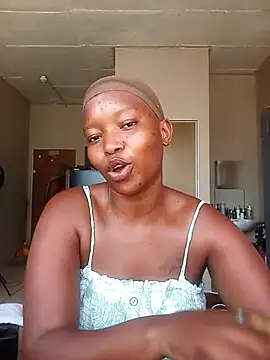 Snapshot of tse_nyane chatting on 13, 10, 2025 tse nyane online show from 13, 10, 2025