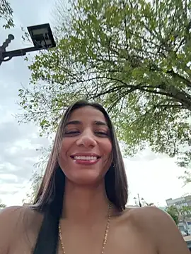 -juicy  online show from 18, 1, 2026