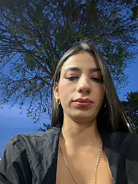 -juicy  online show from 10, 3, 2026