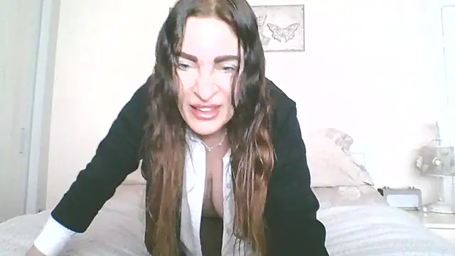 EllaKent online show from 15, 4, 2026