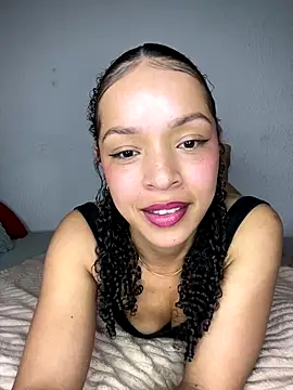 Yasmin777  online show from 2, 12, 2025