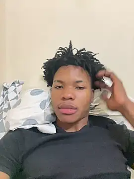 Snapshot of eunegrao chatting on 15, 10, 2025 eunegrao online show from 15, 10, 2025