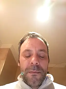 Snapshot of manchego85 chatting on 4, 2, 2026 manchego85 online show from 4, 2, 2026