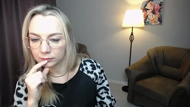 Ava Elior online show from 1, 2, 2026